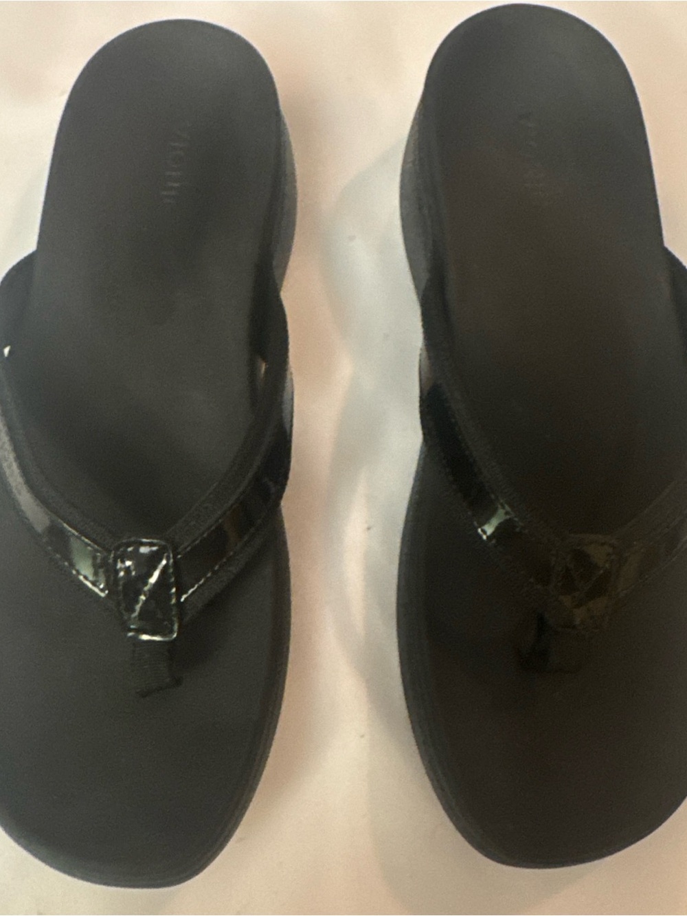 Vionic Black Patent Platform Thong Sandals High Tide 11